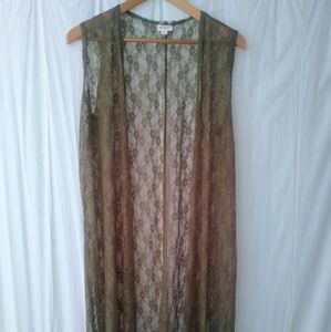 Like new Med olive green lace joy